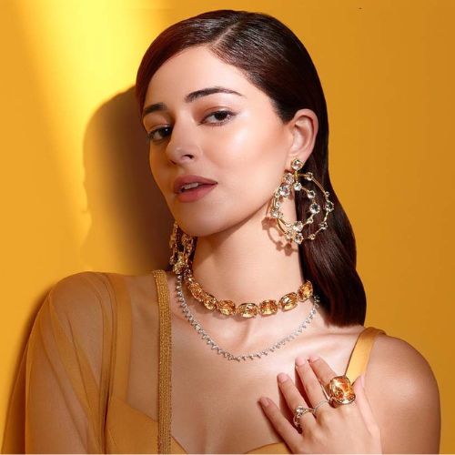 The Rise of Artificial Jewellery: A Modern Fashion Statement