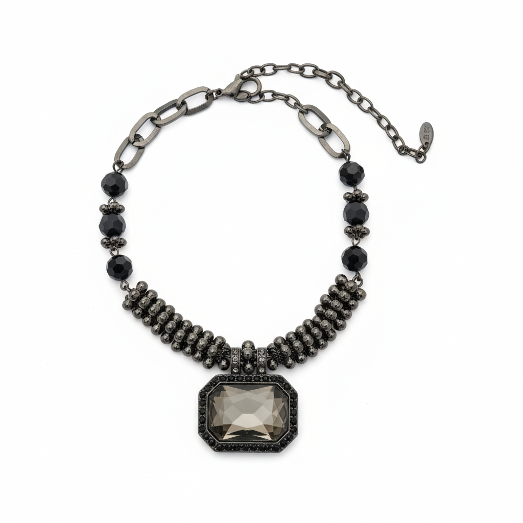 Single Stone Pendant Necklace