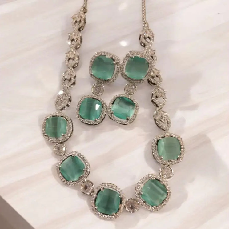 Adair Semi Precious Stones Cut Necklace with Earrings in Jade - Necklace