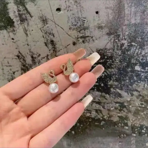 Adair Seraphina Crystals With Lone Pearl - Earrings